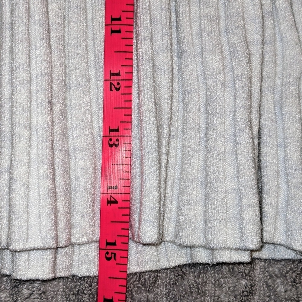 Aerie Take Charge Wool Blend Ribbed Sweater Knit Skirt Light Gray M NWOT - Picture 6 of 8